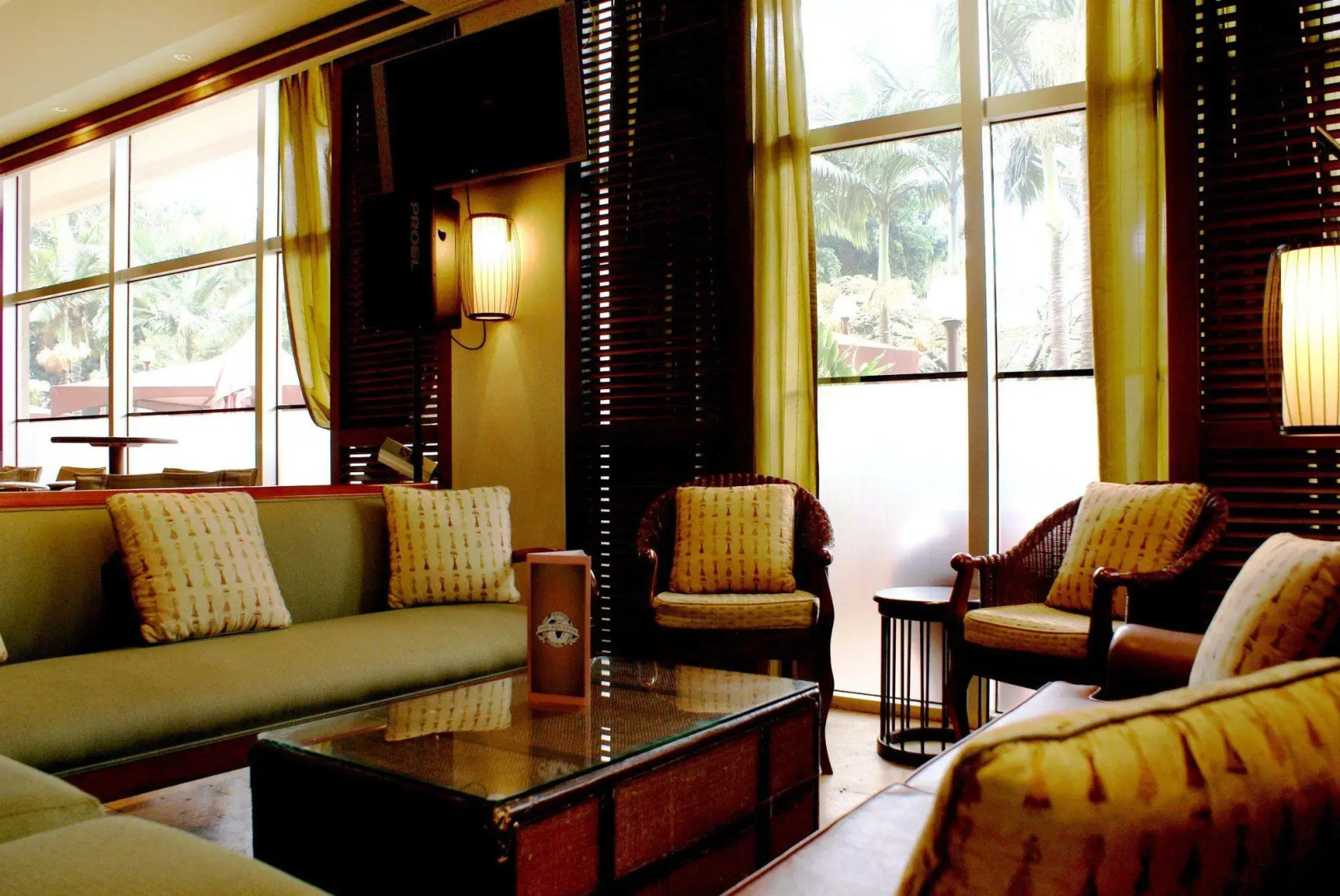 Отель Sheraton Kampala