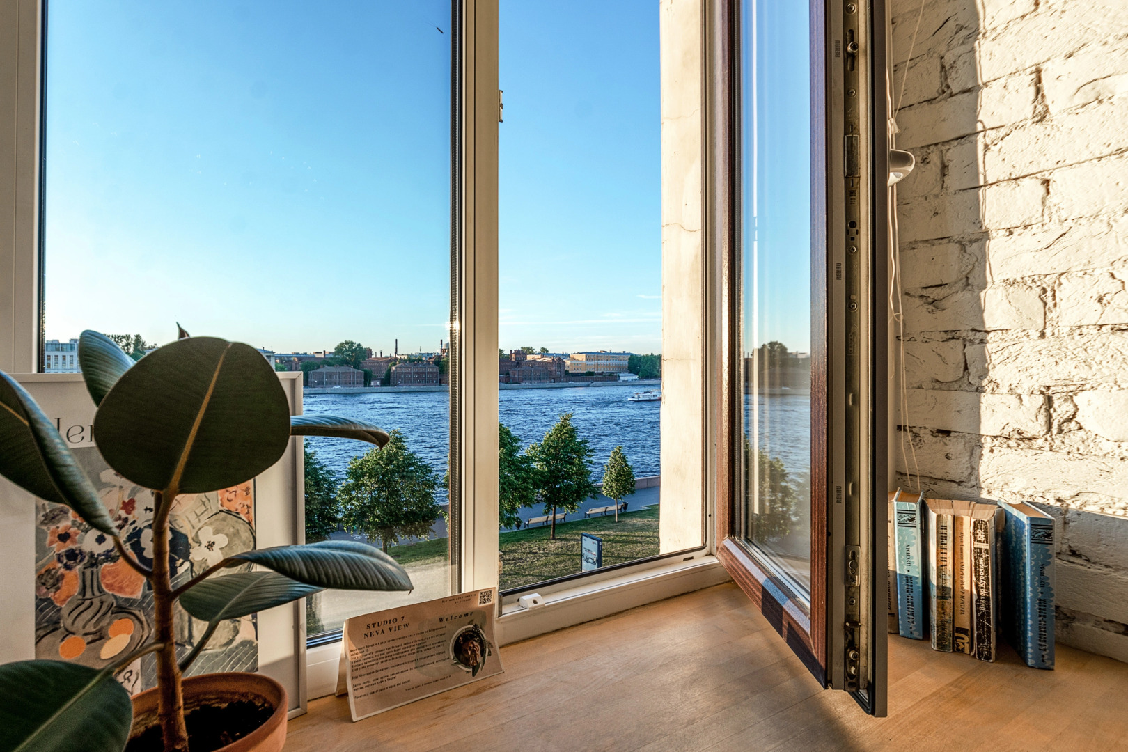 Апартаменты Studio 7 Neva View с видом на Неву