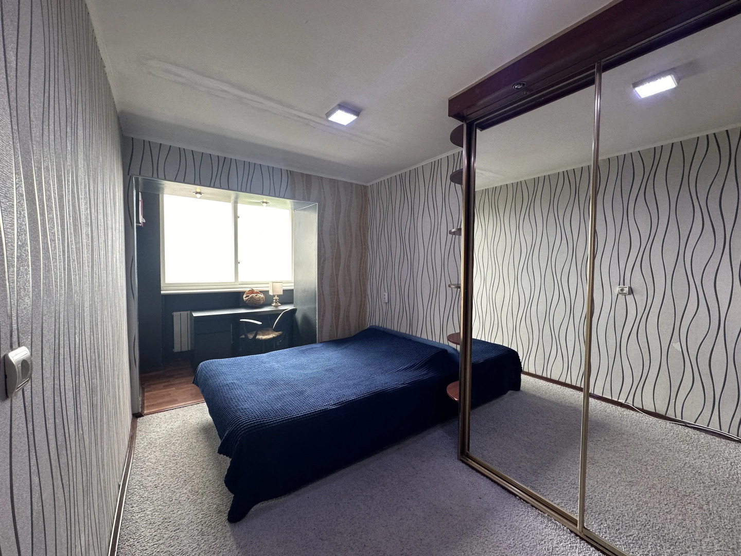 Апартаменты 3х комн на Бестужева 15 в 10 минутах от ЖД вокзала