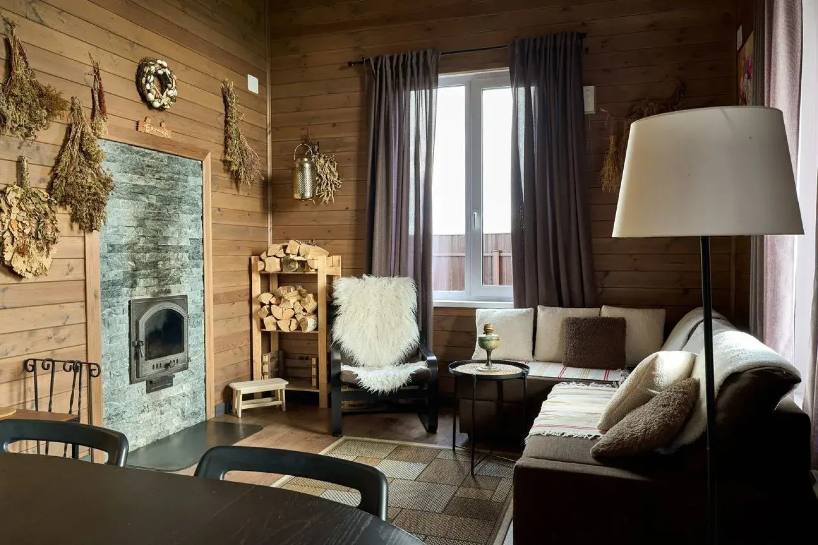 Частный дом с баней