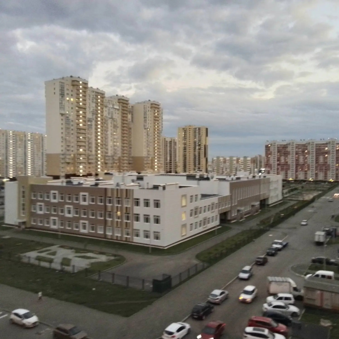 Апартаменты Солнечная студия на 40-летия Победы