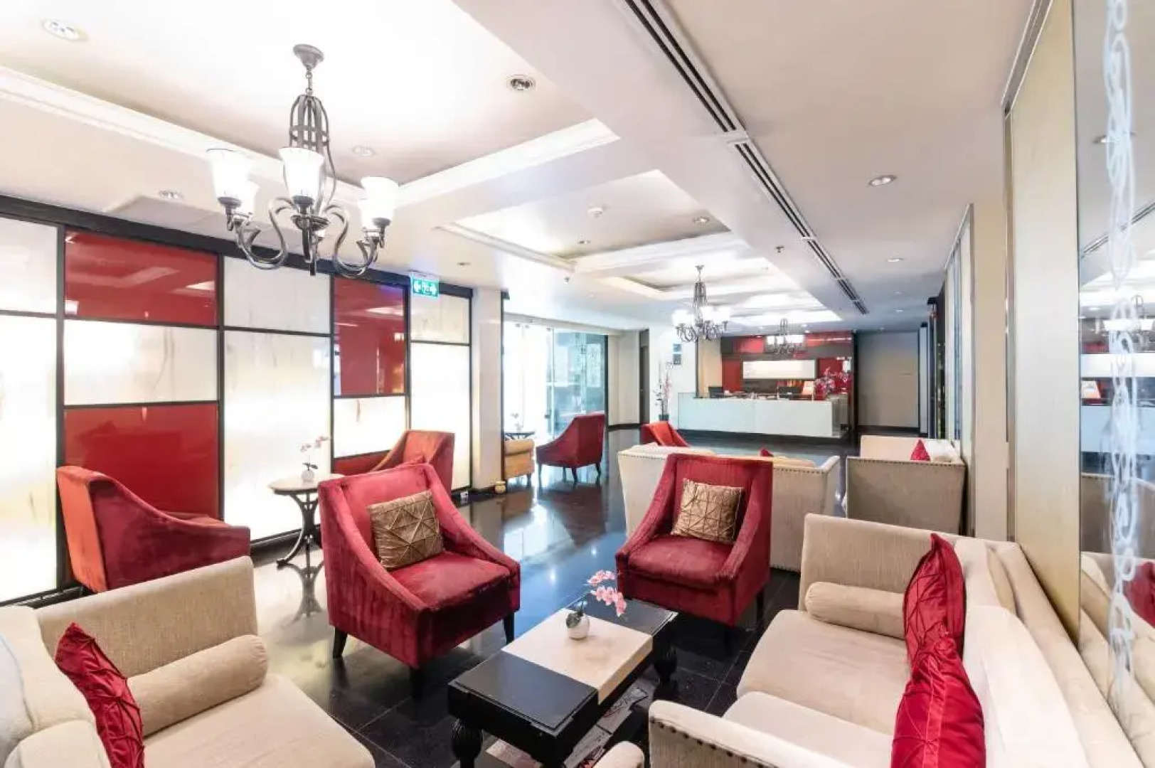 Отель Admiral Premier Bangkok