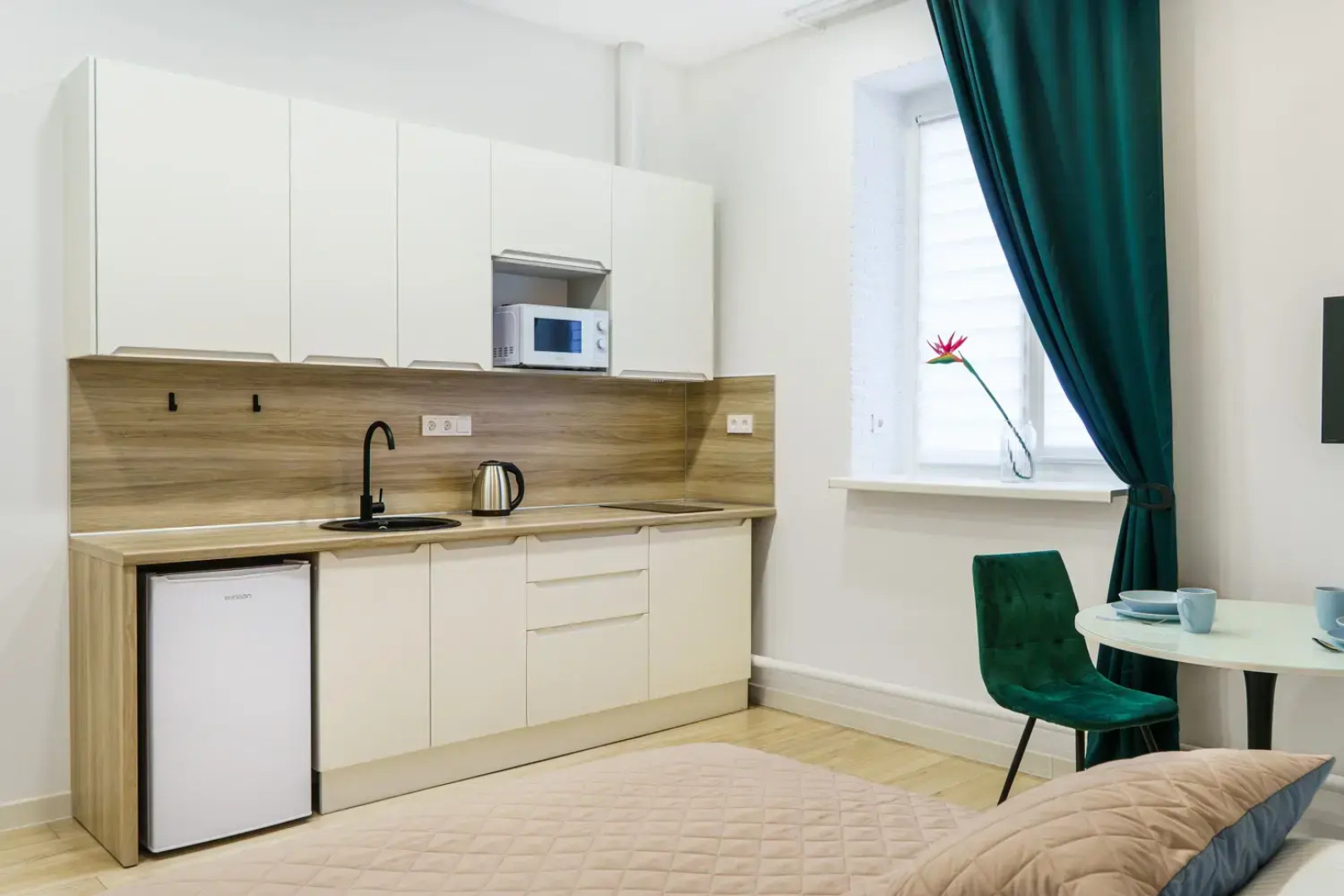 Апартаменты Good night на Белинского 32А Евродвушка