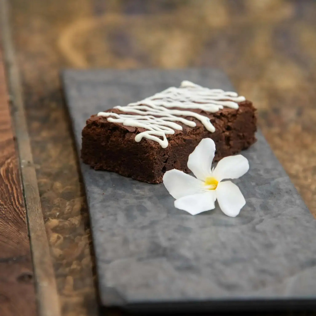 Отель Golden Tulip Dar Es Salaam