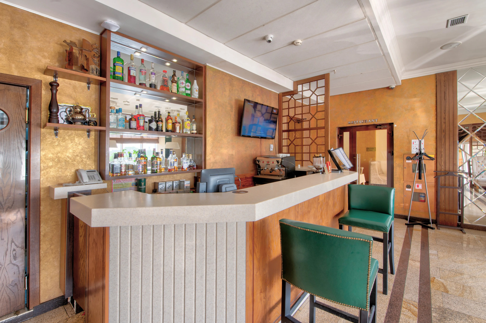 Отель Моцарт