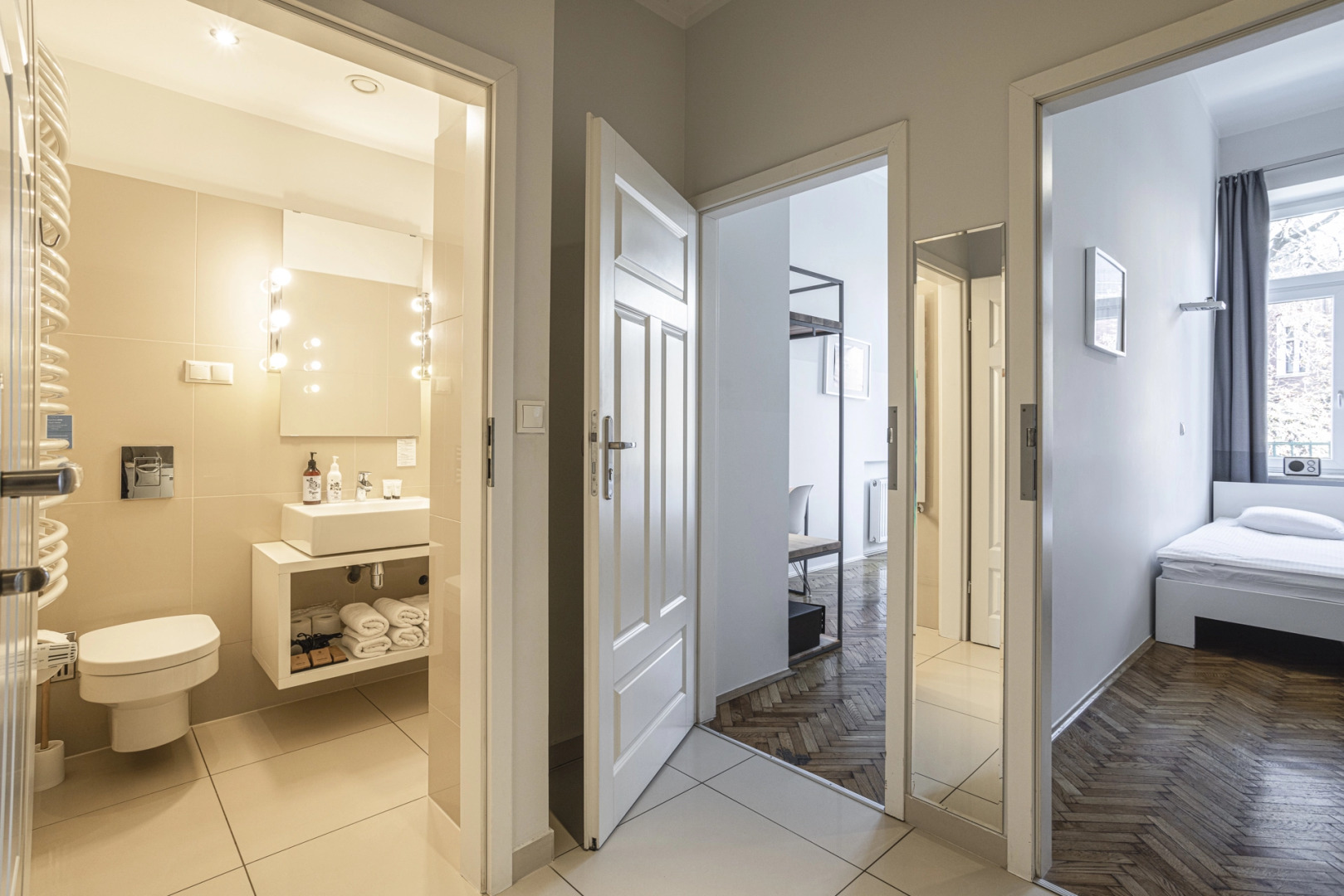 Мини-Отель NOVUMHOUSE - Straszewskiego