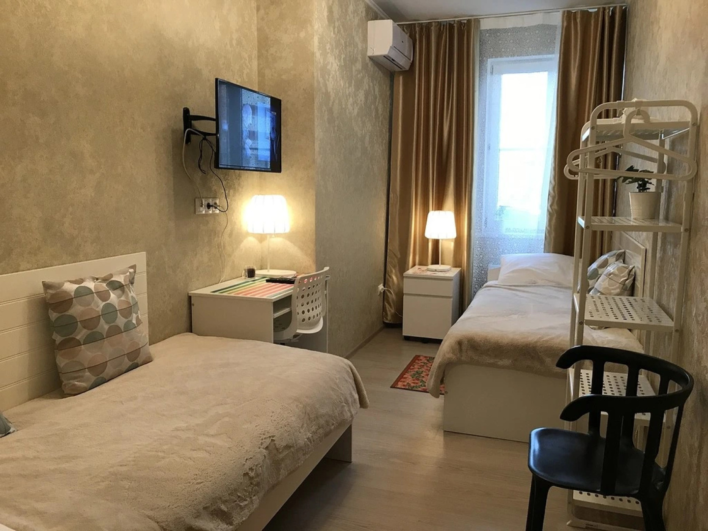 Отель Crocus Star