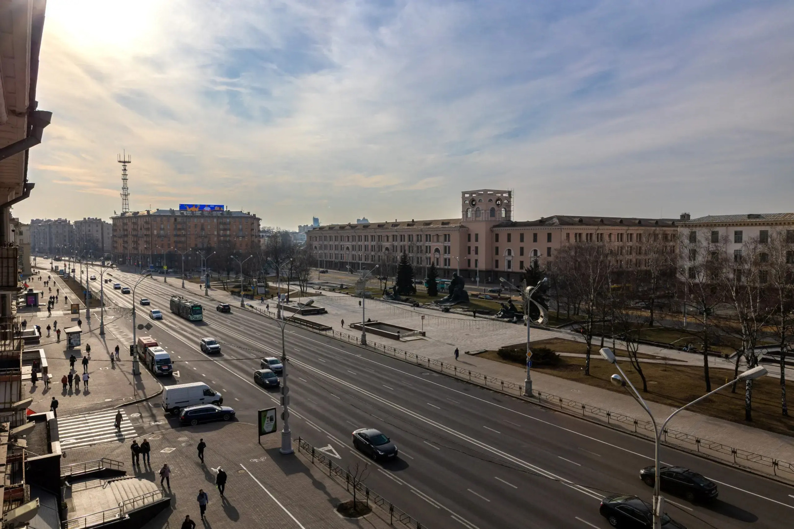 Квартира Евродвухкомнатная на Проспекте Независимости