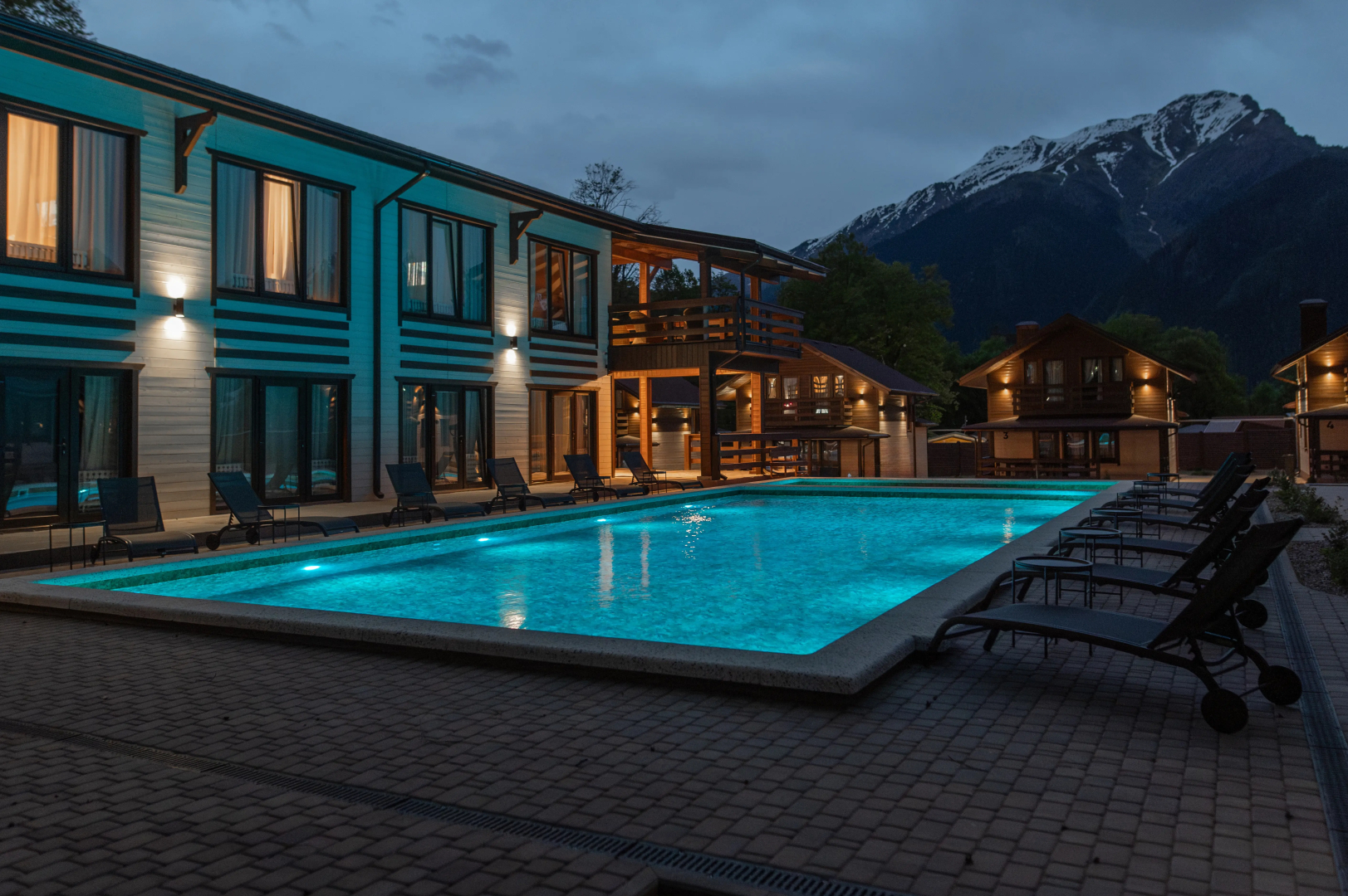 Небо и Горы