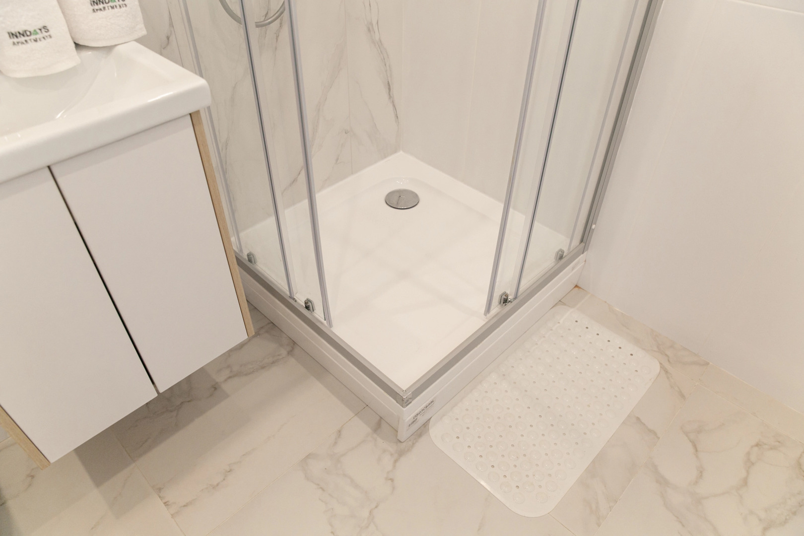 Квартира InnDays Красовского 2/3