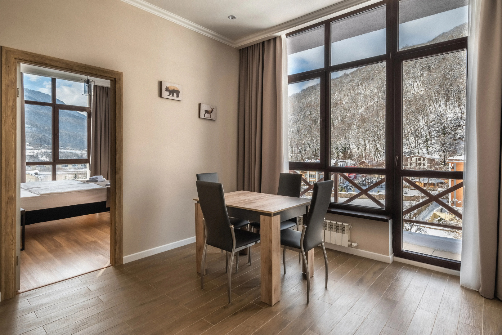 Отель «LaMont»