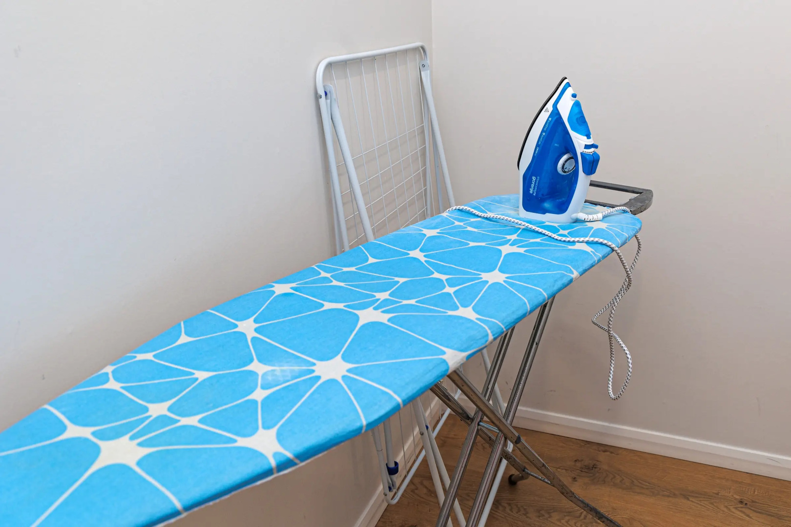 Апартаменты трехкомнатные с Дизайнерским ремонтом Олимпия Запад