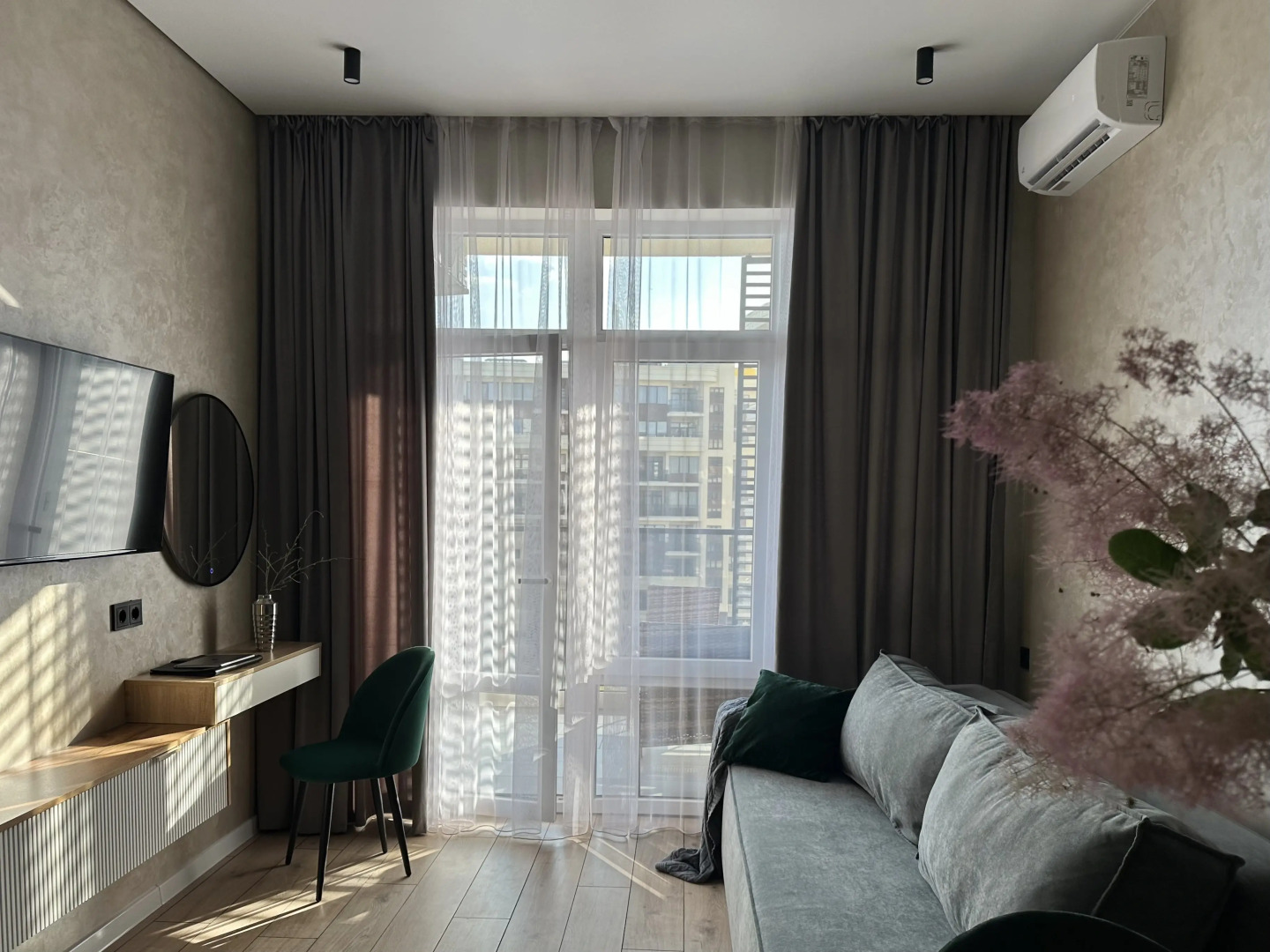 Квартира семейная Атлас у пляжа