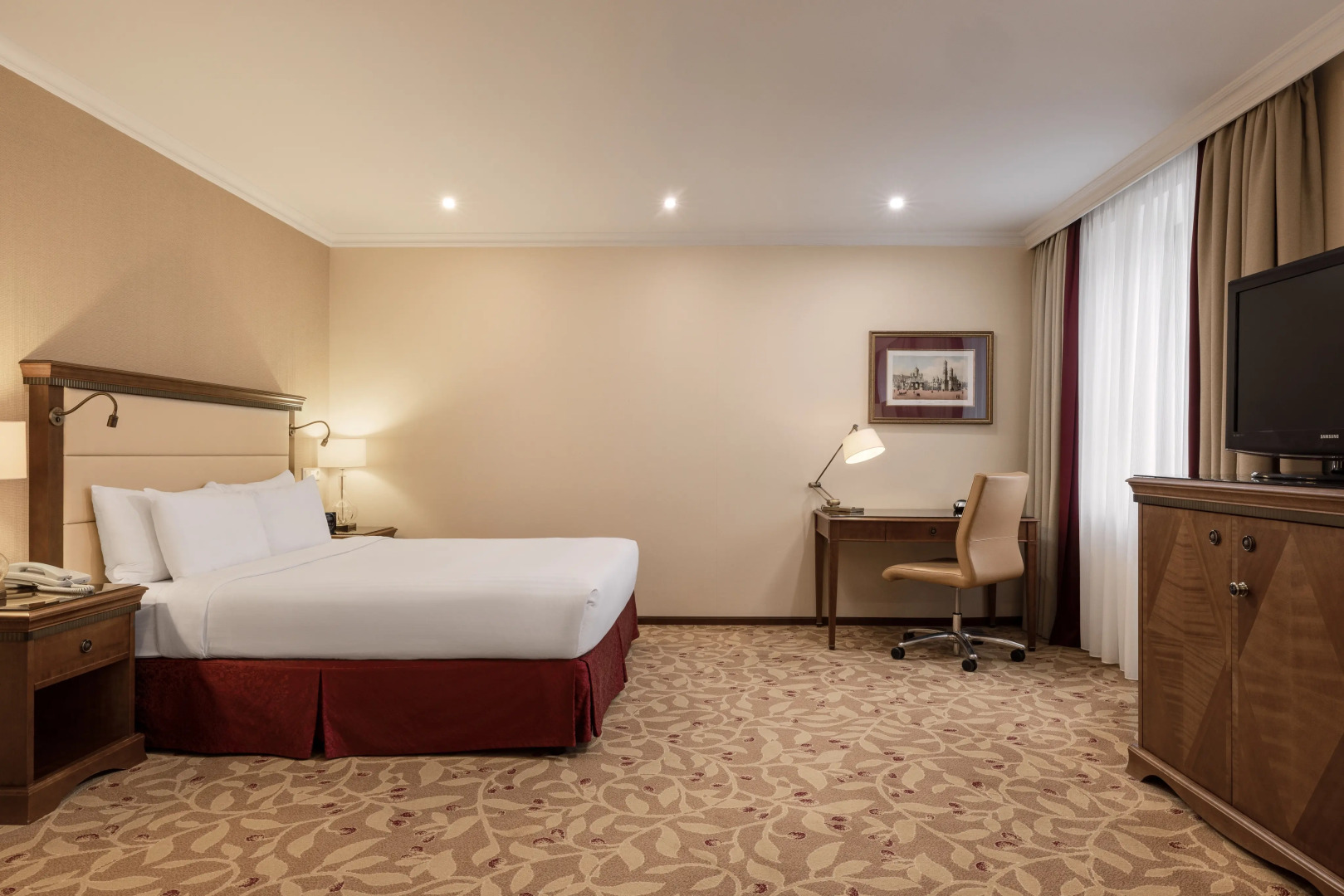 Сафмар Аврора Люкс (бывший Марриотт Ройал Аврора)