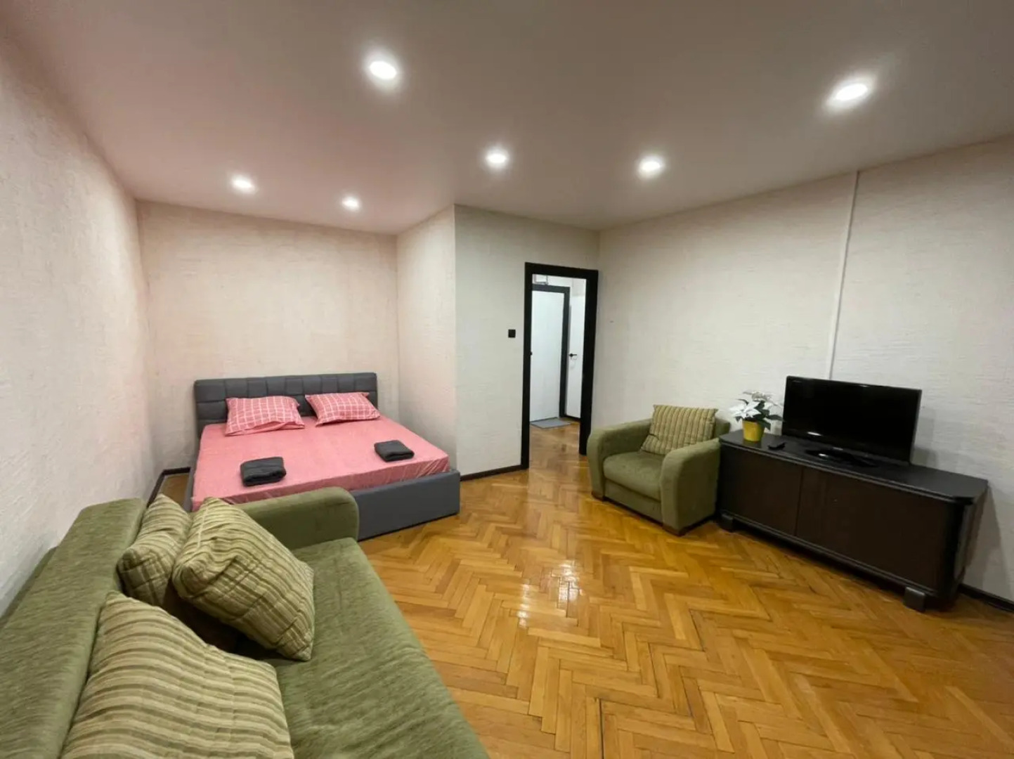 Апартаменты Однокомнатная Квартира у Метро Сходненская