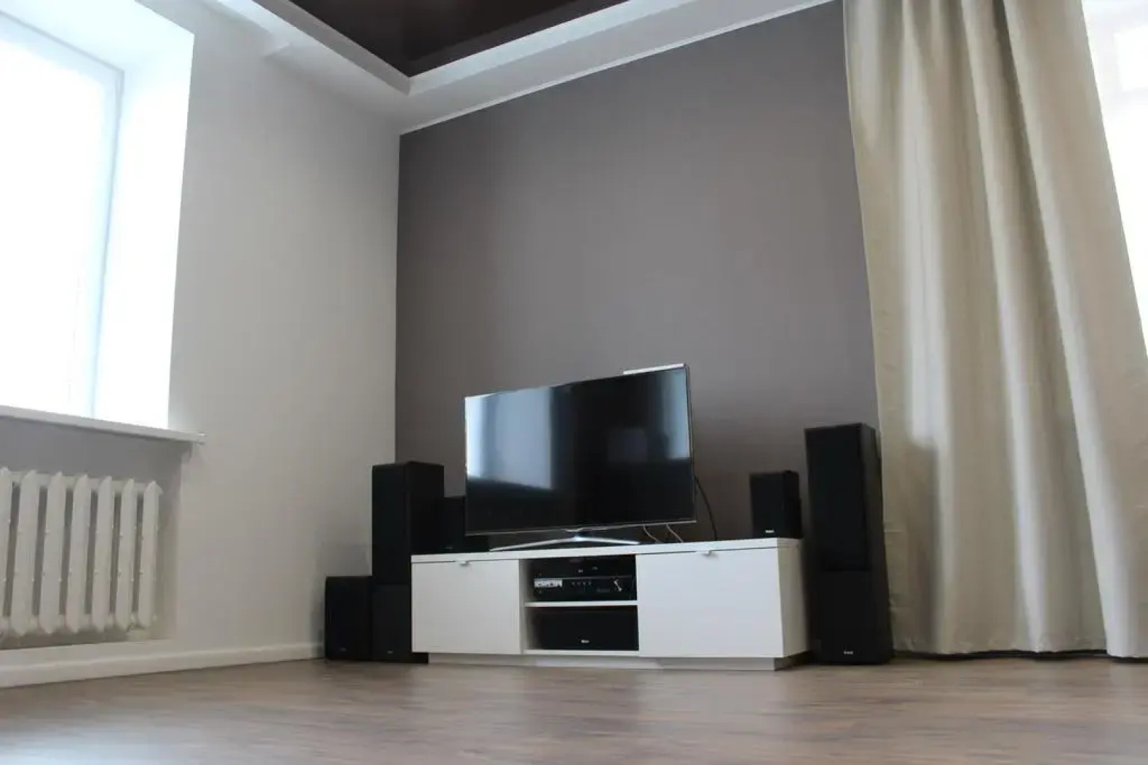 Апартаменты Key на Проспекте Октября 12