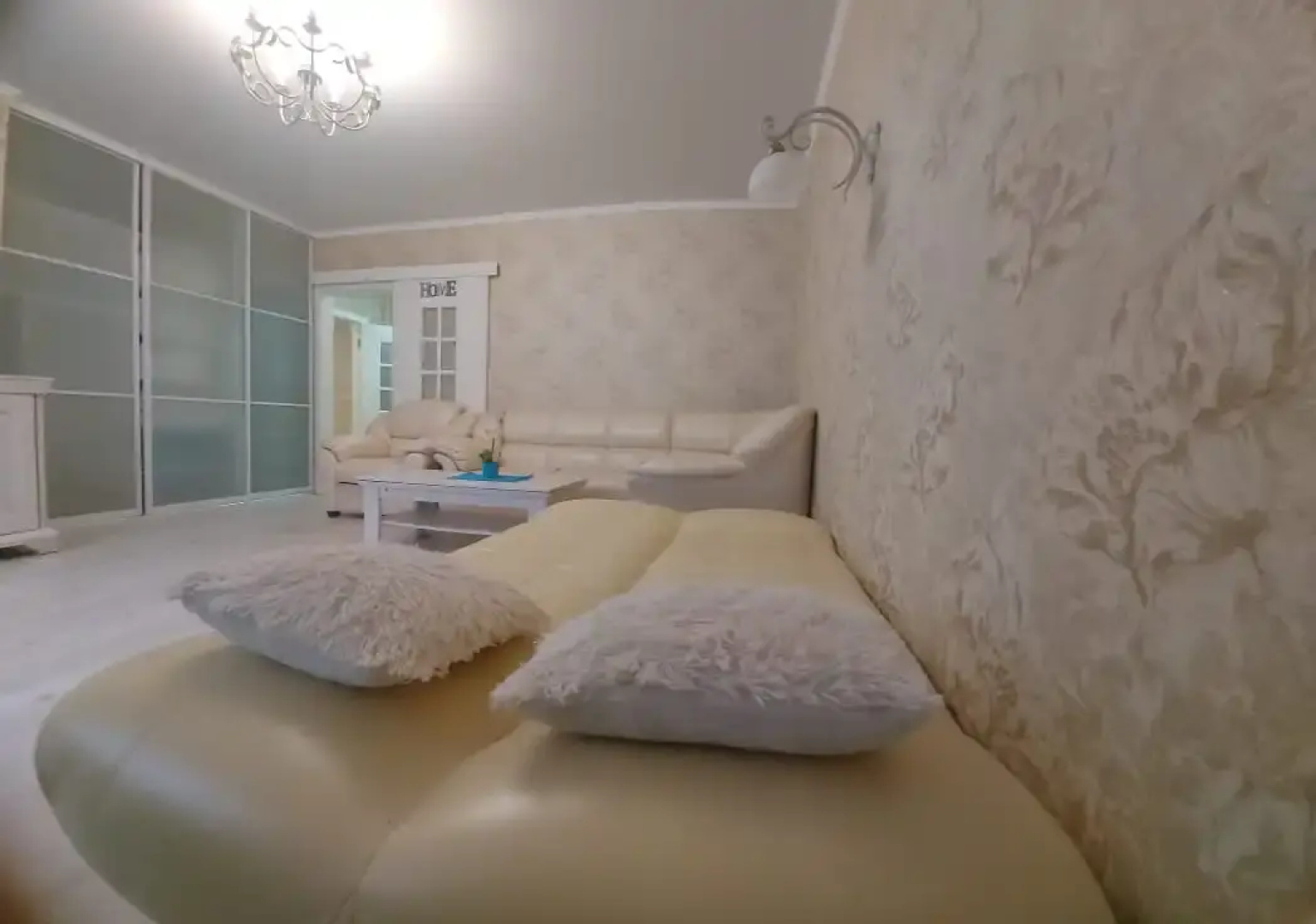 Квартира в центре курорта