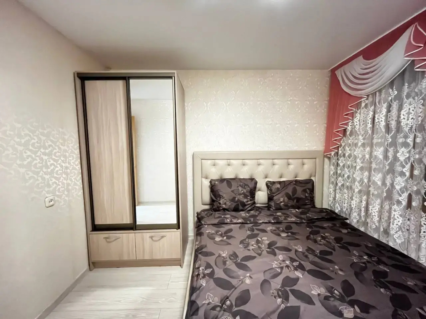 Квартира Трехкомнатная