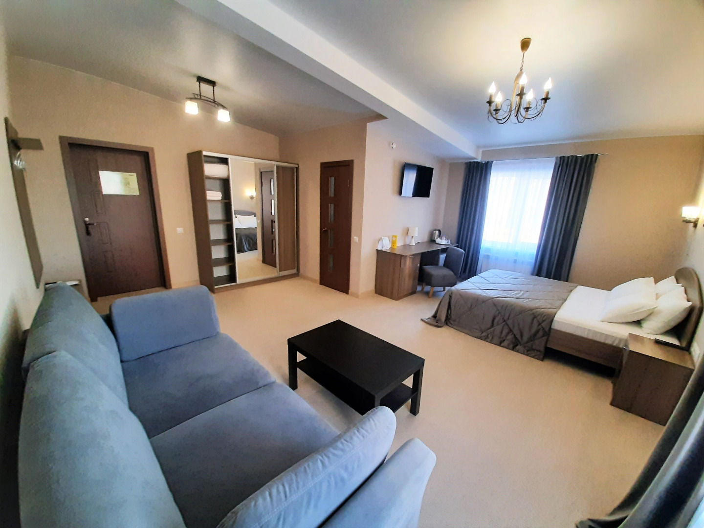 Отель Золотой шар