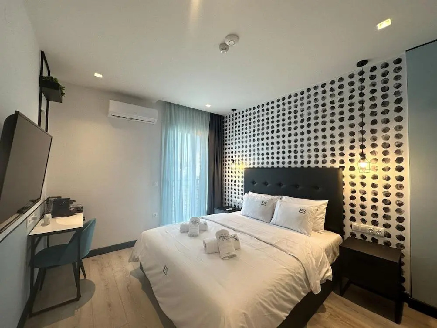 Апартаменты Urban Elephant Suites