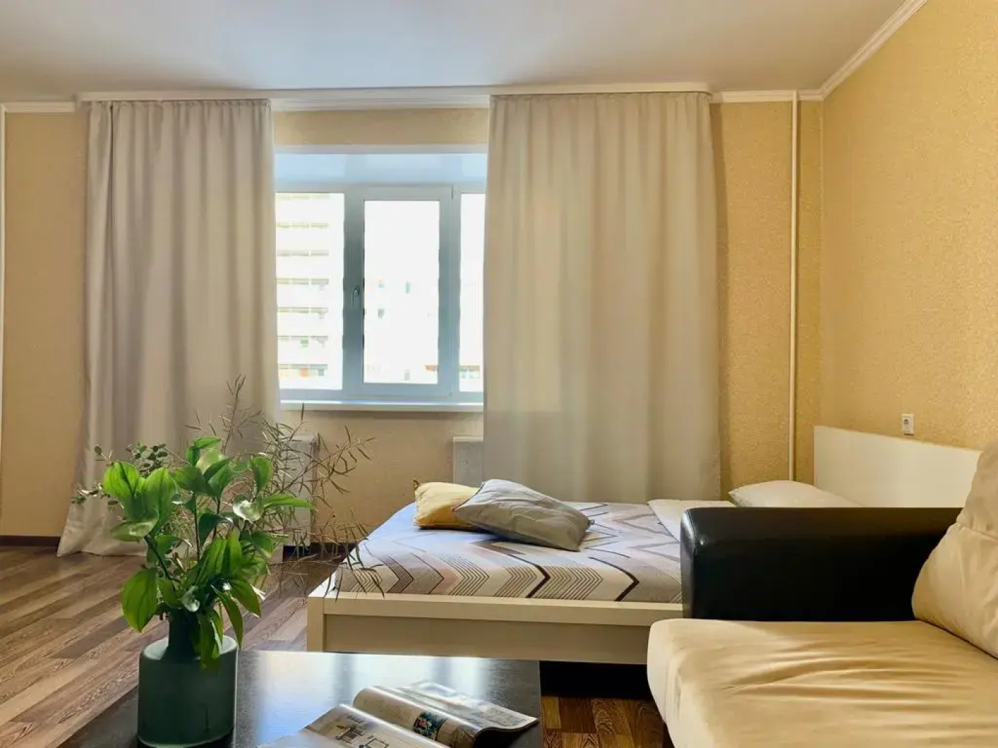 Квартира ApartHause рядом с ТРЦ Радуга-парк