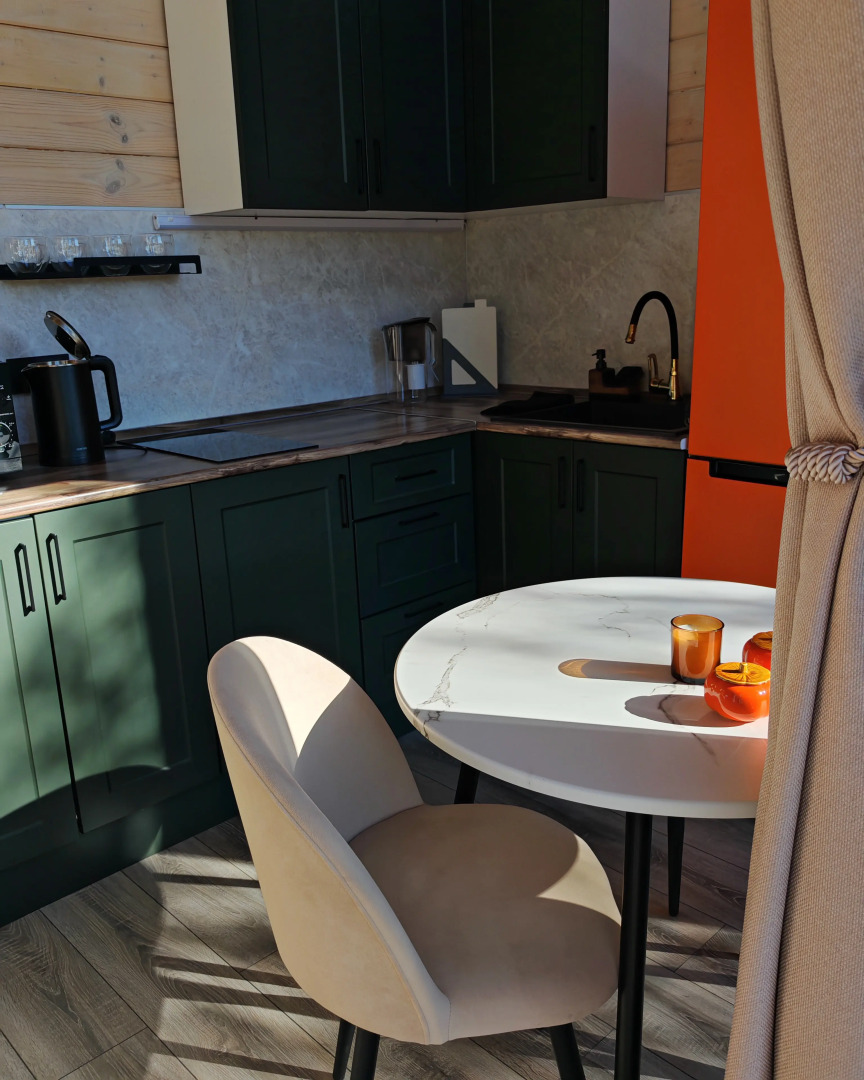 Частный дом Уютный  в Изумрудном