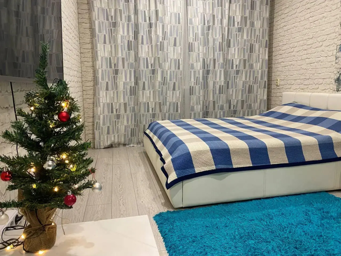 Апартаменты Apart MV на Железноводской 72