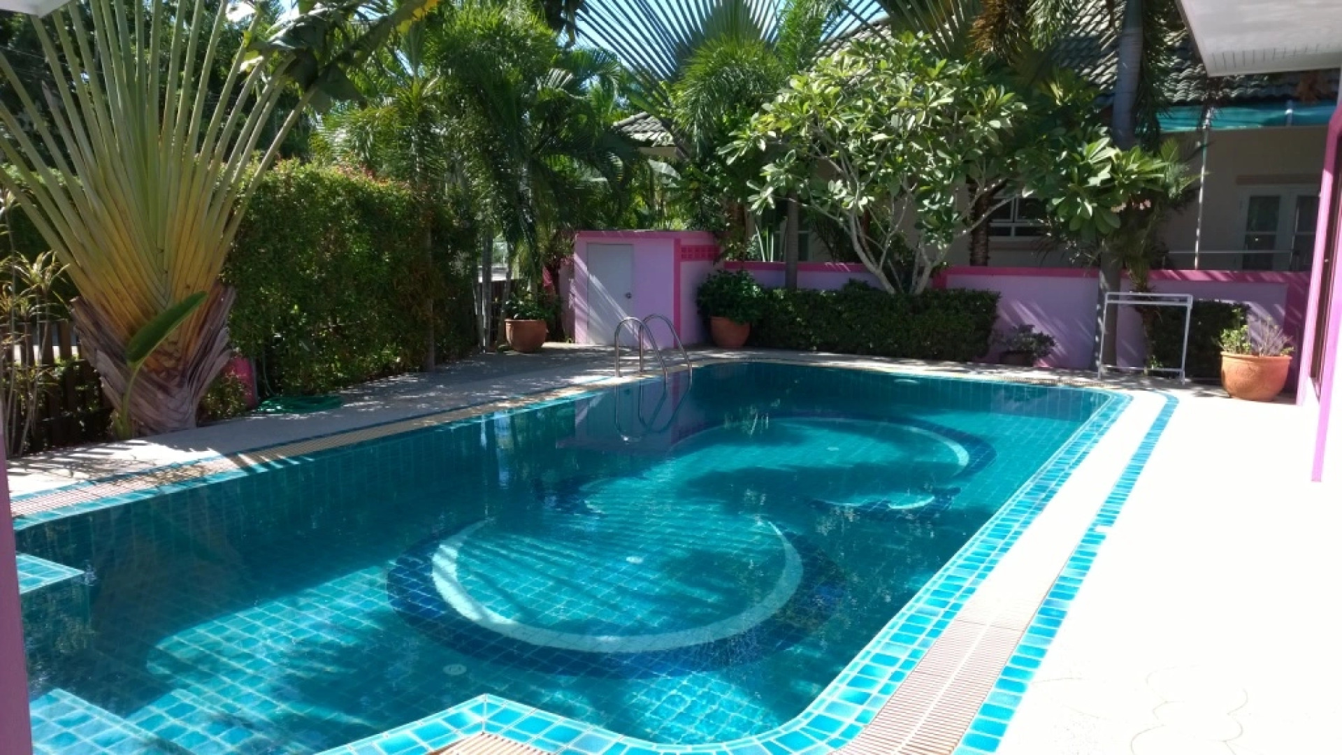 Вилла Baan Dusit Pattaya