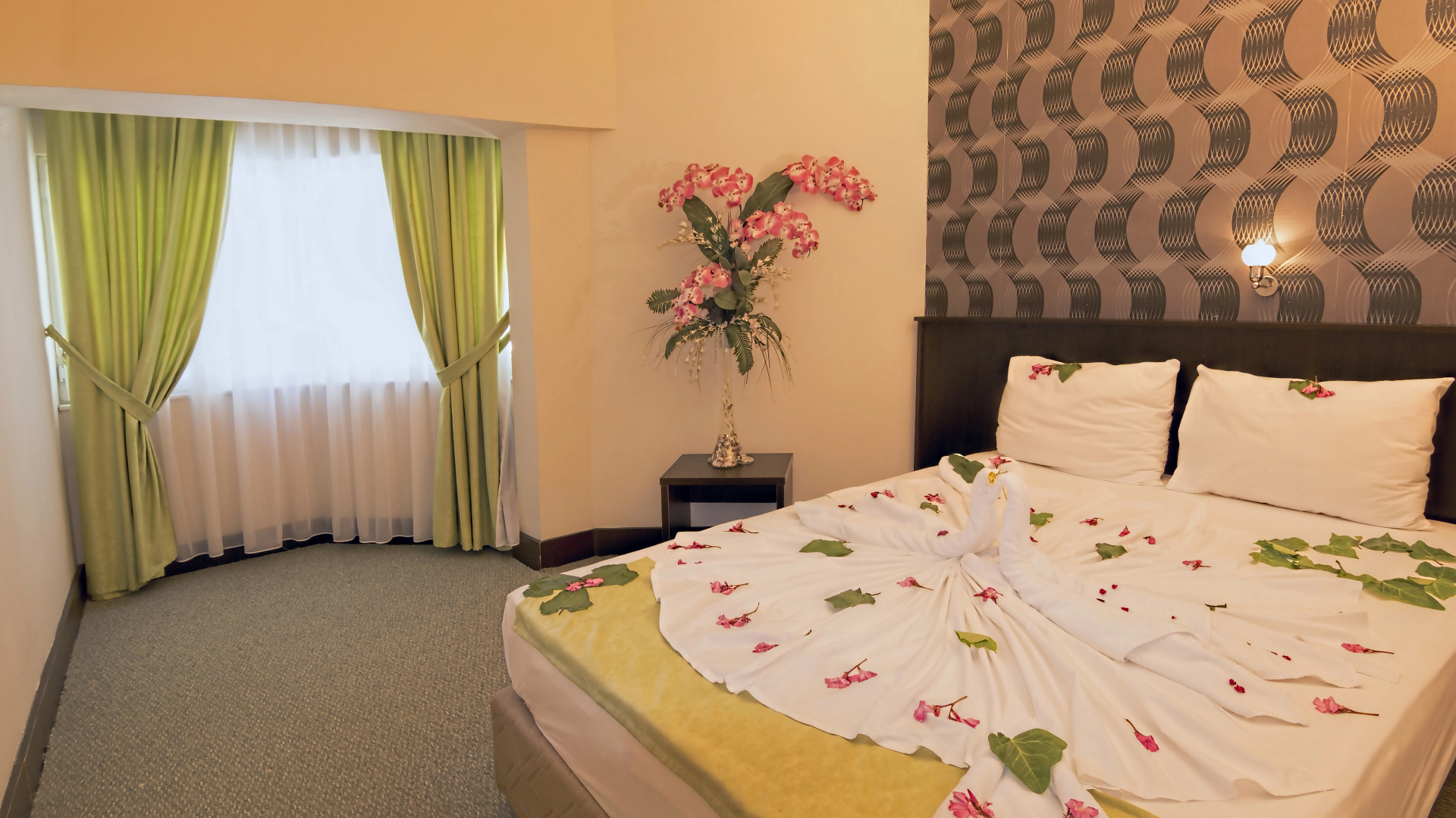 Отель Green Gold