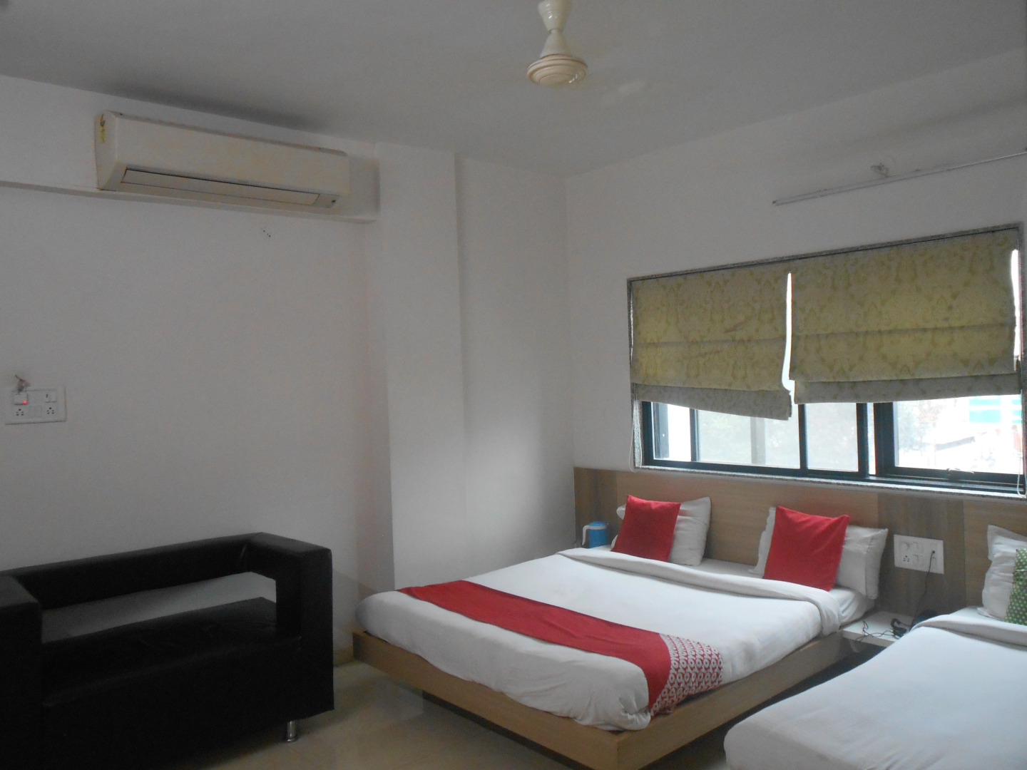 Отель Balaji Inn Hotel Nasik