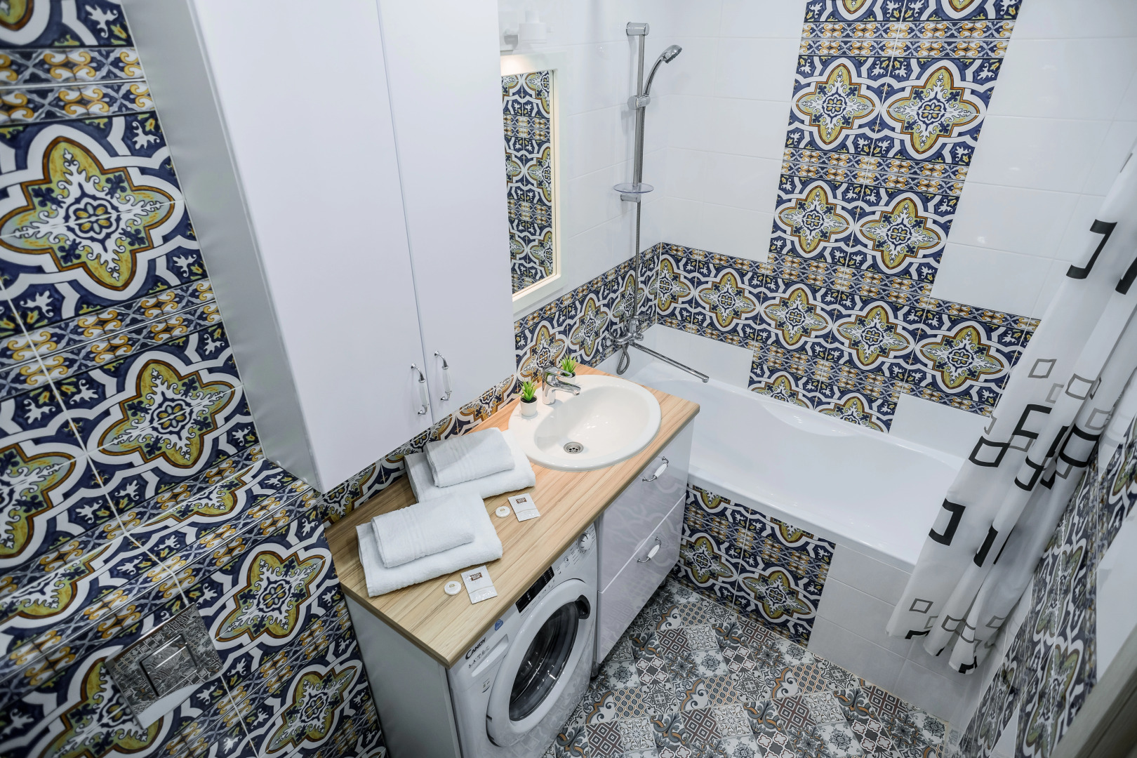 Апартаменты Однокомнатные на Дуки, 11 этаж, Светлая