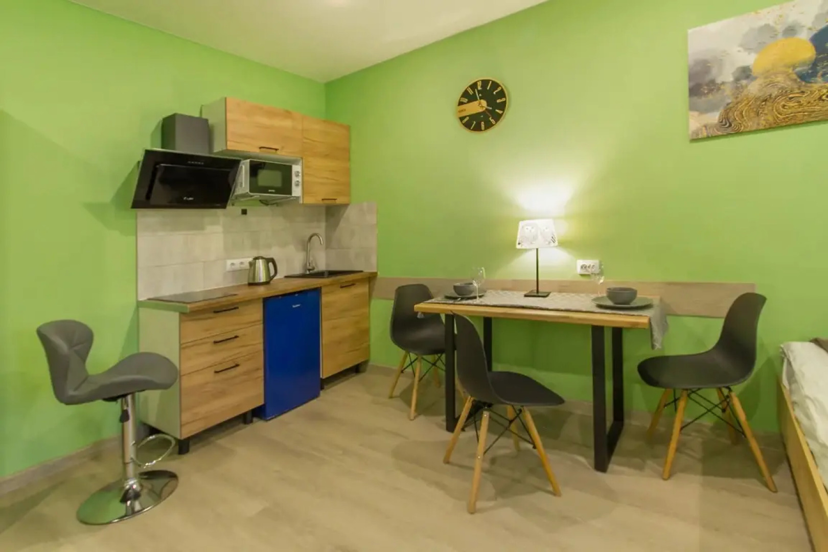 Апартаменты Room-Room Кировский 4