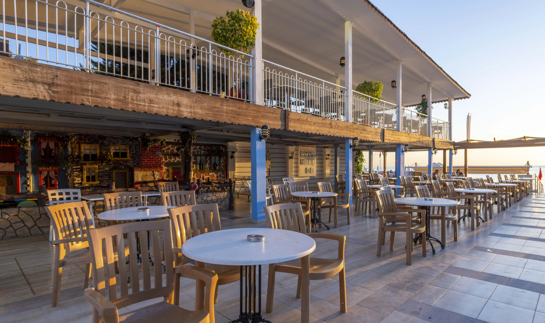 Отель Armas Beach