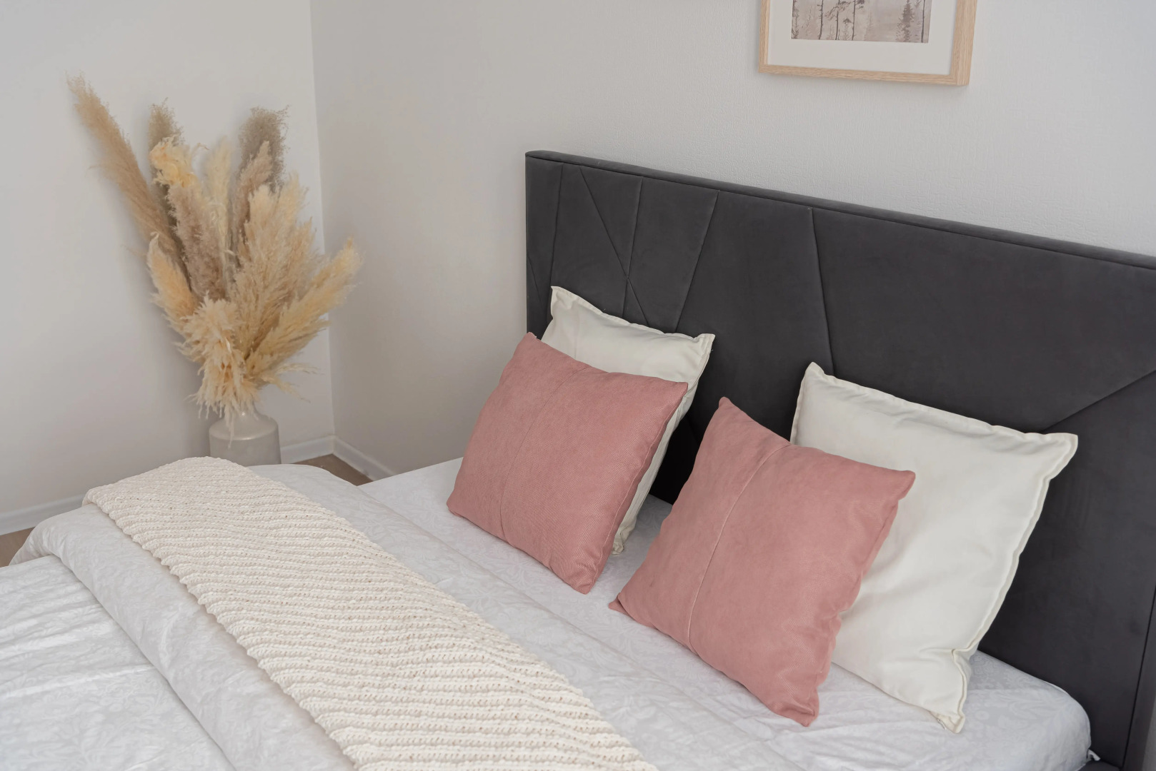 Квартира 2-комнатная ApartHause ЖД-вокзал