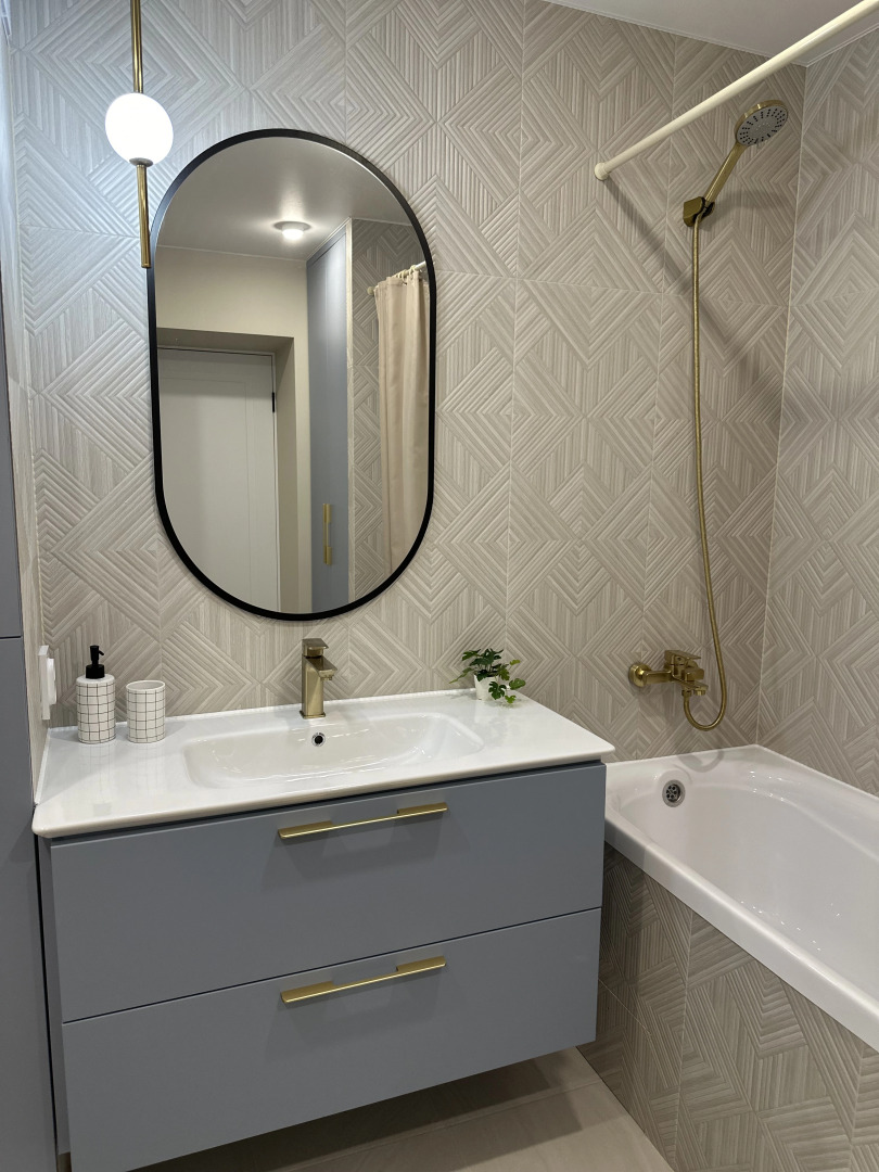 Квартира на Лебедева 32