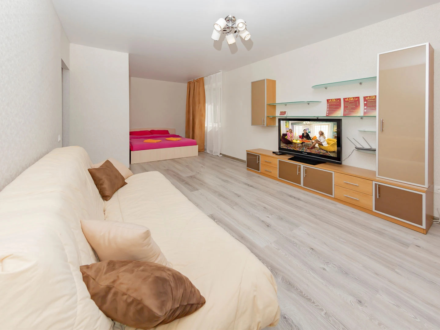 Апартаменты на Братьев Жабровых 7