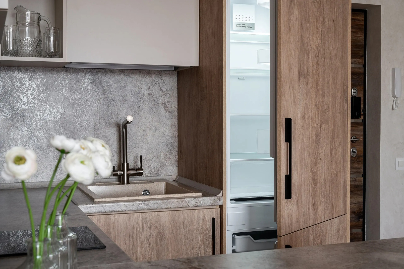 Апартаменты Red Apartments Атлантис апартамент Гермес