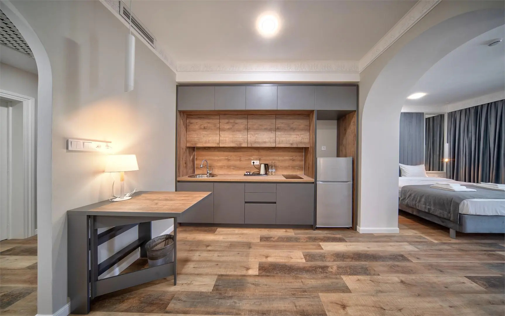 Хатти Апарт