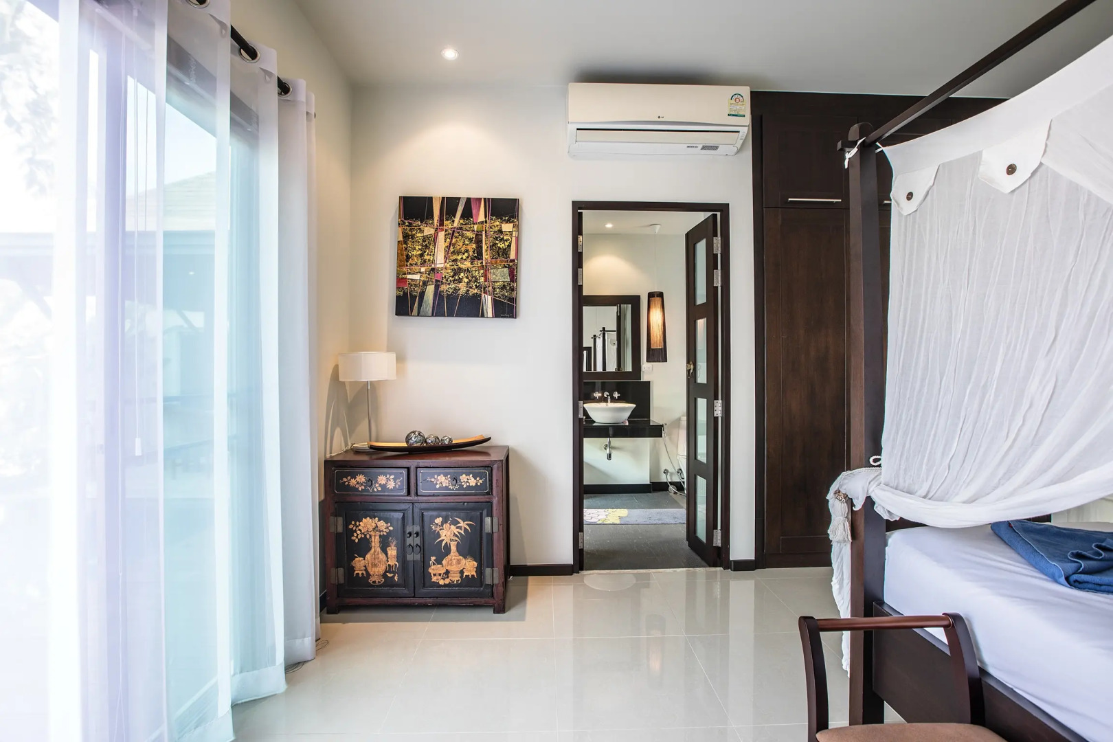 Вилла Buton 3 BR, Private Pool, Nai Harn Beach