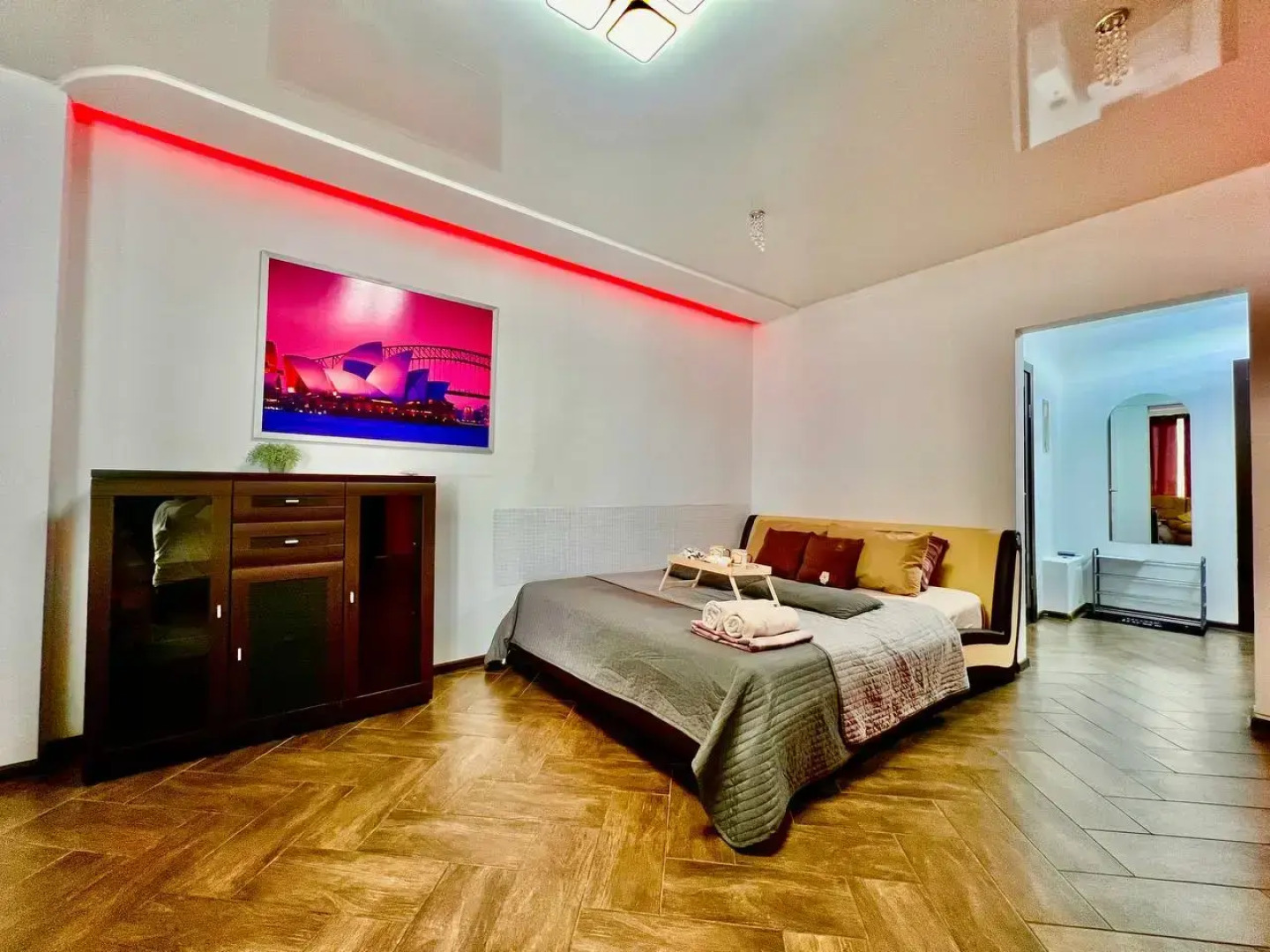 Апартаменты Центр восток отличная на Одесская 44к1