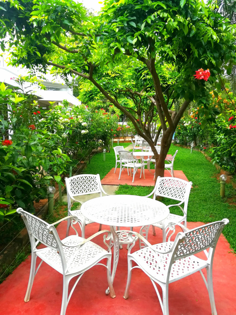 Гостевой Дом French Garden Tourist Rest