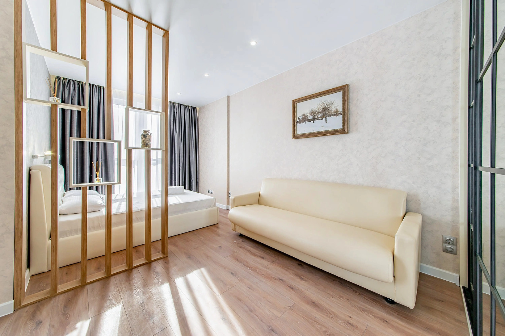 Квартира студия на сутки Минск Маяк Новый дом Быстрое заселение Wi-Fi Отчётные документы