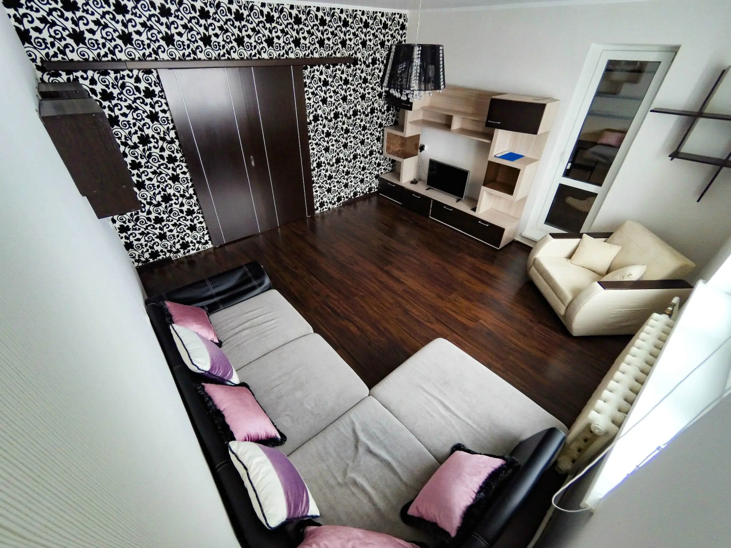 Апартаменты на Энгельса 56