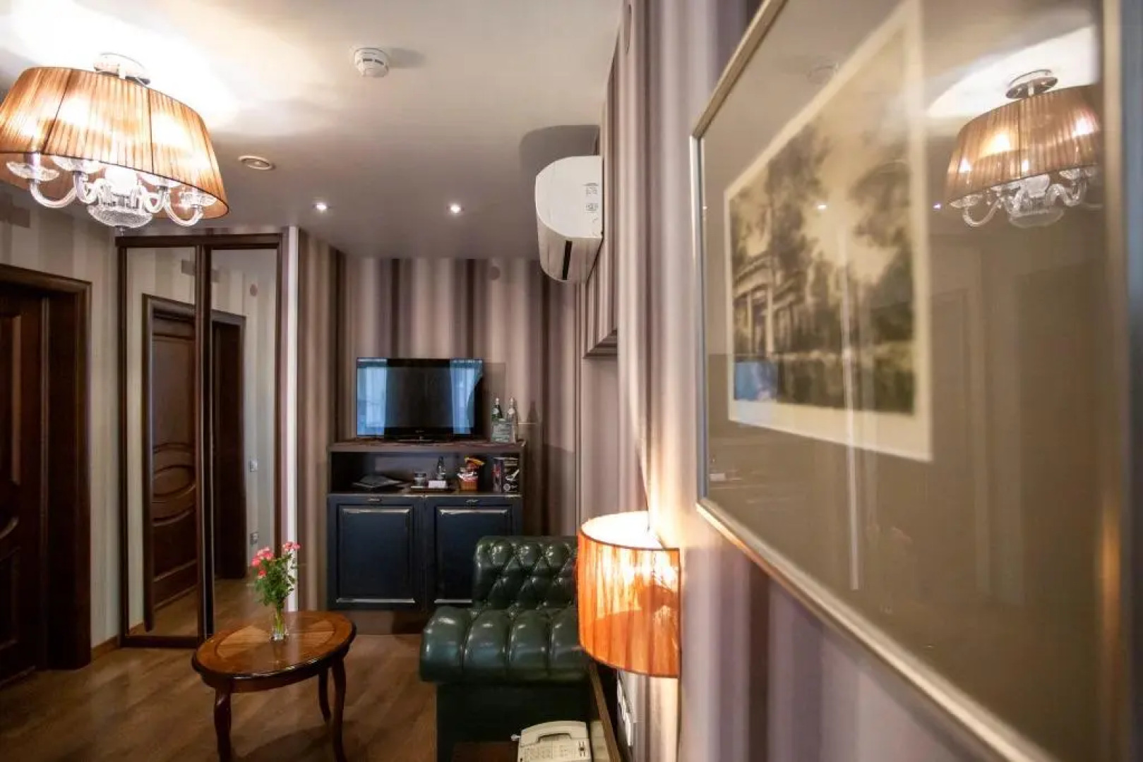 Отель Мартин