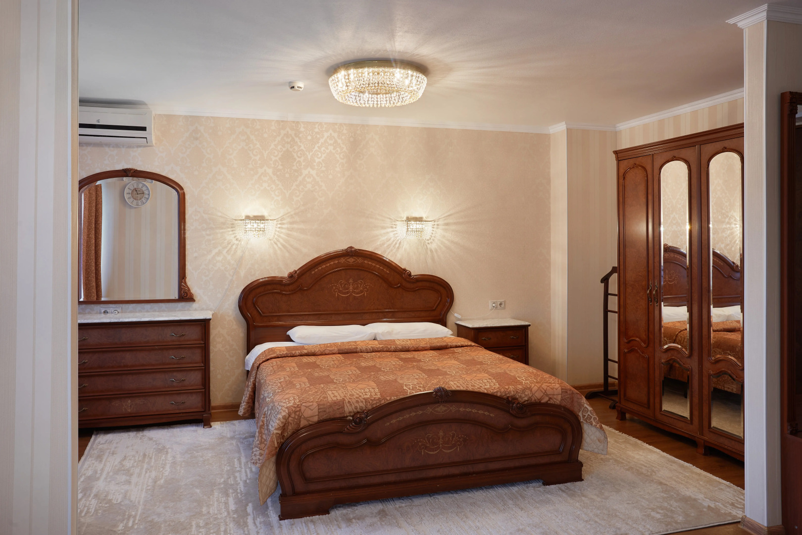 Гостиница Обь