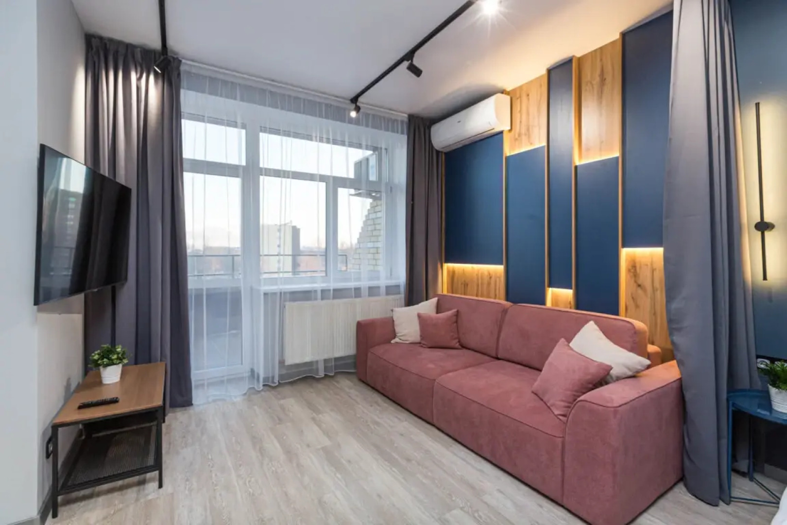 АПАРТАМЕНТЫ REHOME24 Студия 100 на 4 этаже