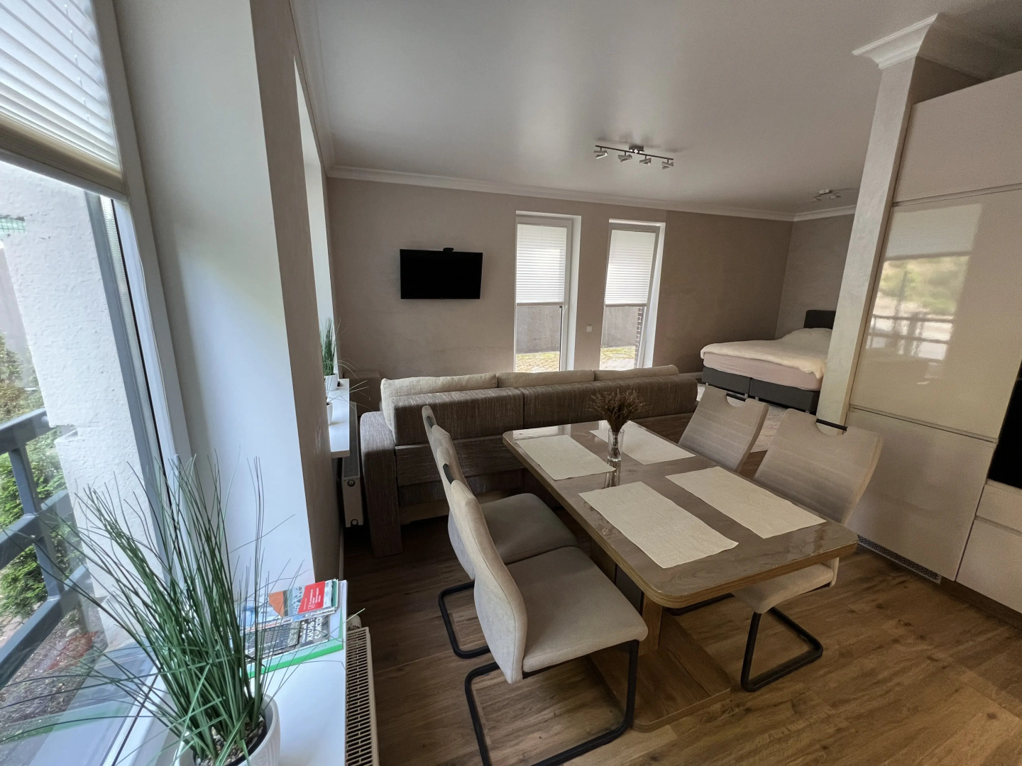 Апартаменты На берегу озера Тихое