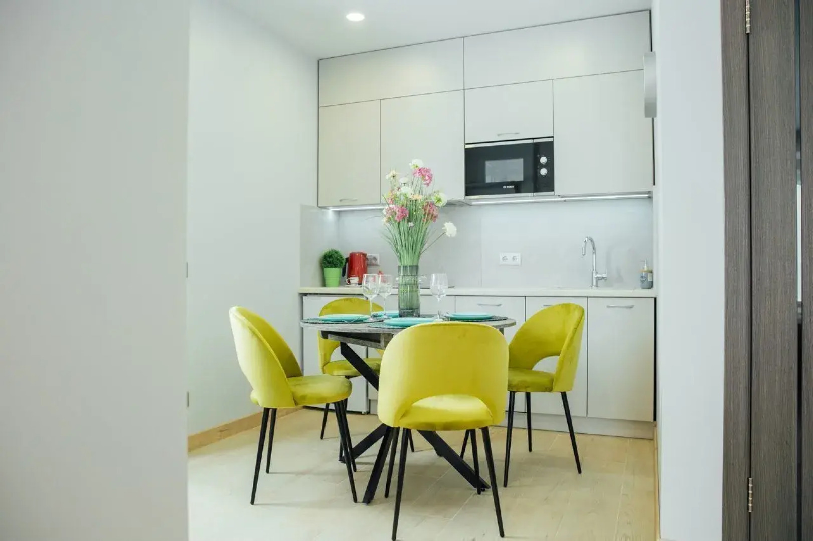 Квартира на Первой Линии у Моря