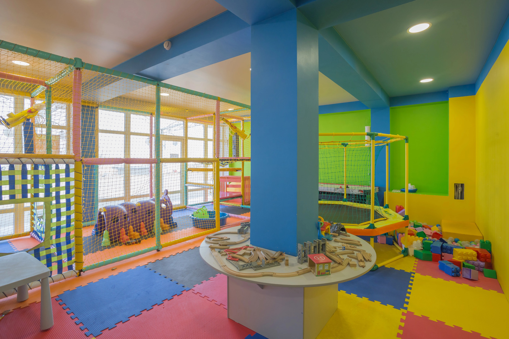 Отель Океан