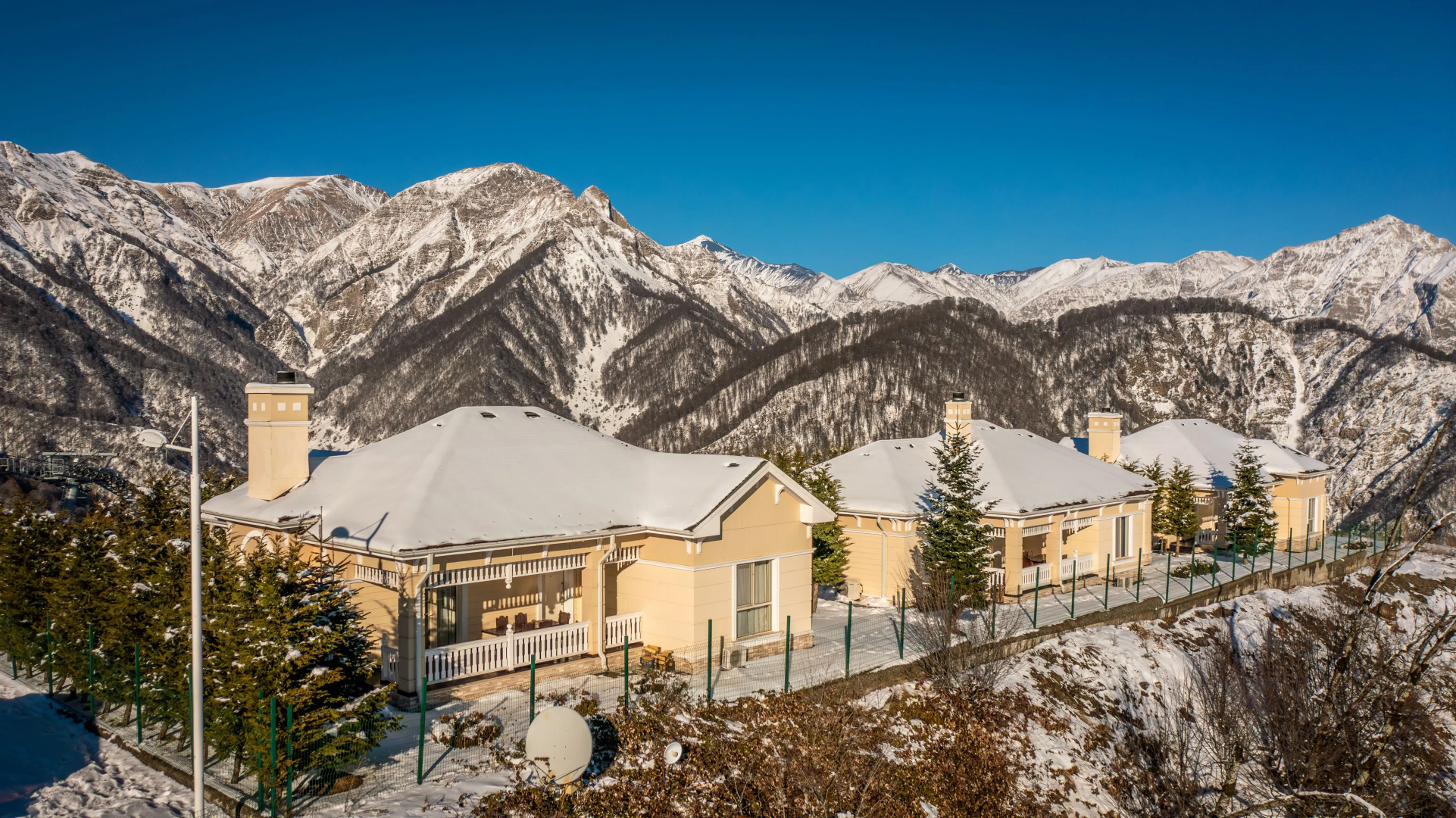 Отель Qafqaz Tufandag Mountain Resort